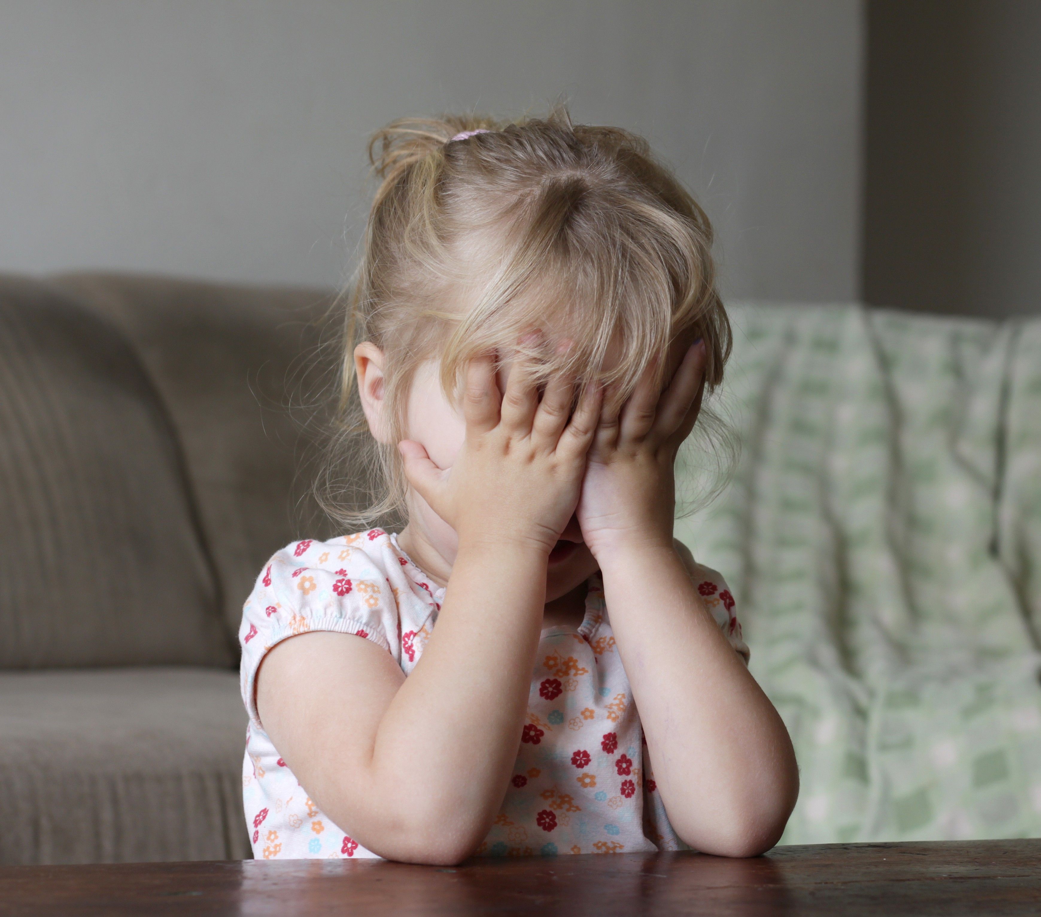 الخجل عند الأطفال يحتاج إلى بيئة داعمة 