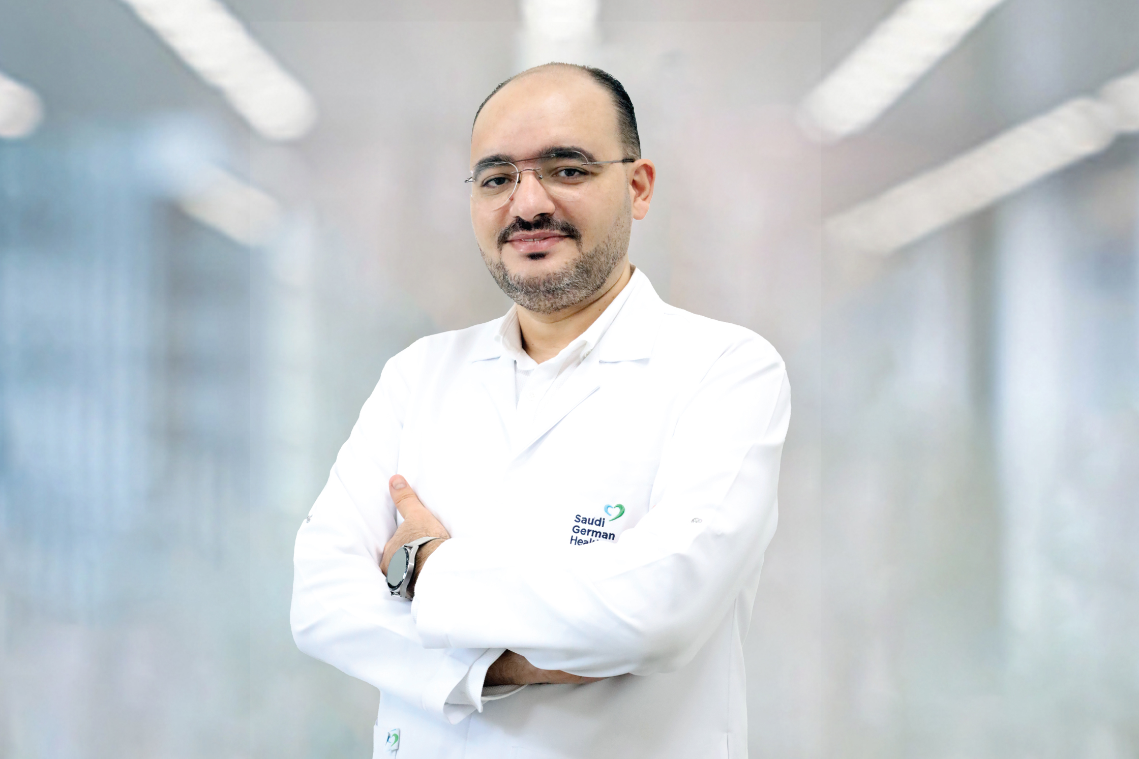 الدكتور أحمد زين أيوب أخصائي طب الأطفال في المستشفى السعودي الألماني