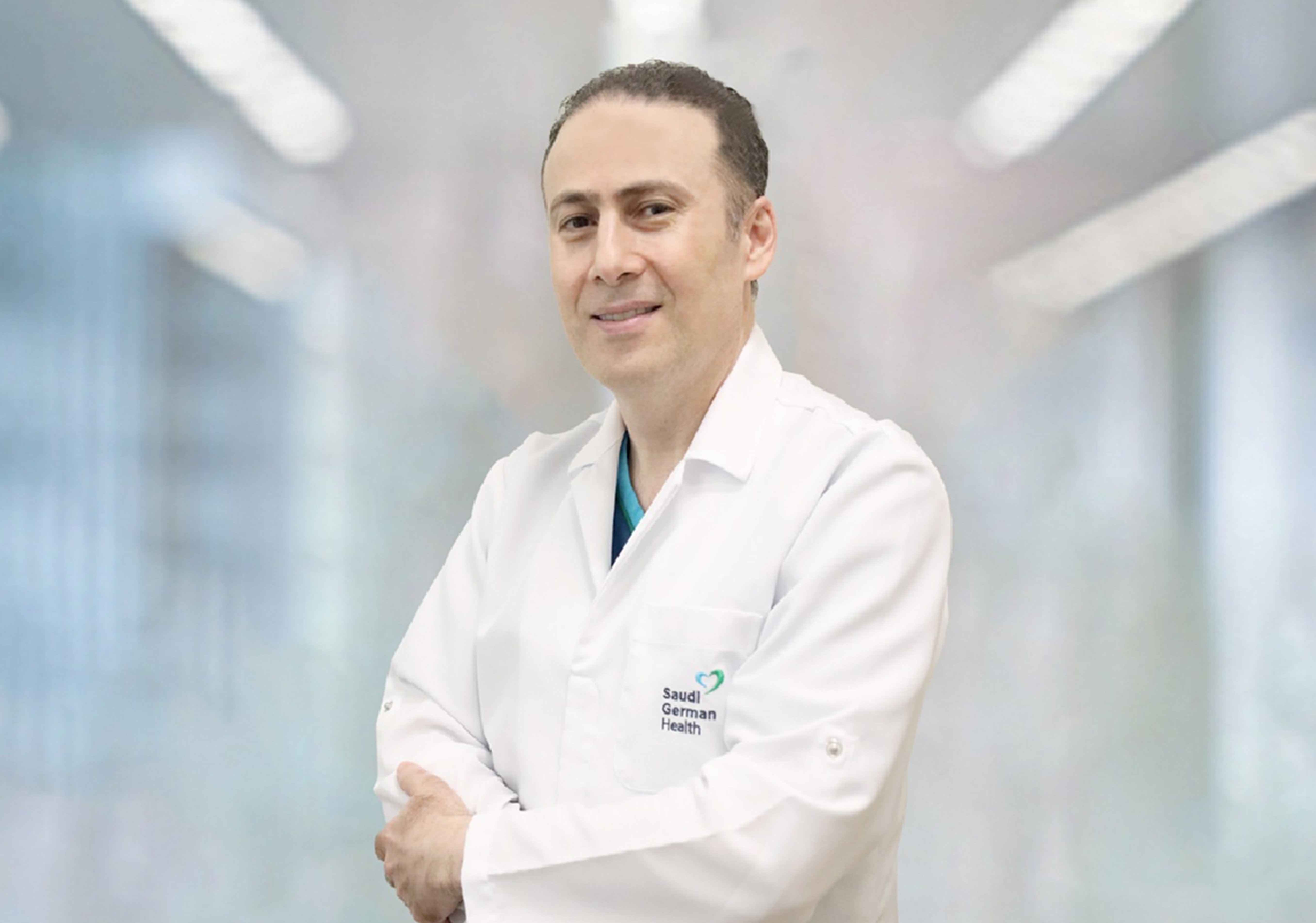 الدكتور أسامة العريضي استشاري أمراض النساء والتوليد وجراحة المناظير في المستشفى السعودي الألماني