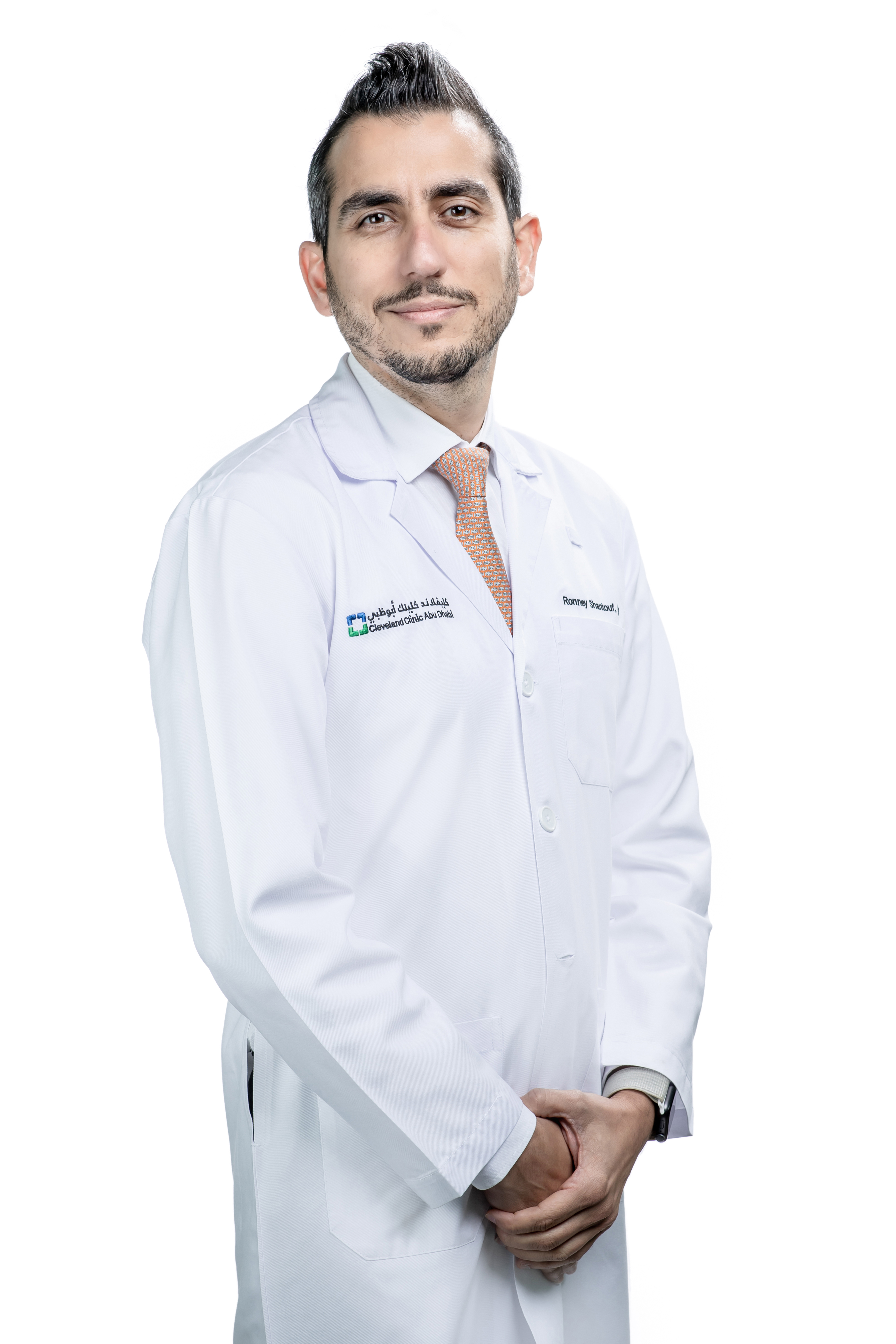 الدكتور روني شنتوف استشاري طب القلب والأوعية الدموية في مستشفى كليفلاند كلينك أبوظبي
