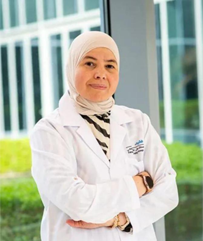 الدكتورة باسمة جمال الدين استشارية أمراض النساء والتوليد في مستشفى فقيه الجامعي دبي