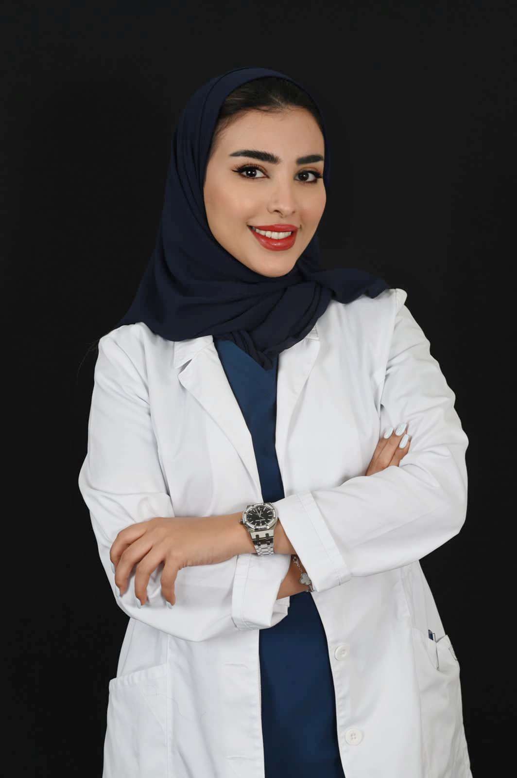 الدكتورة عبير الغويري استشارية الأمراض الجلدية والتجميل - الصورة الرئيسية
