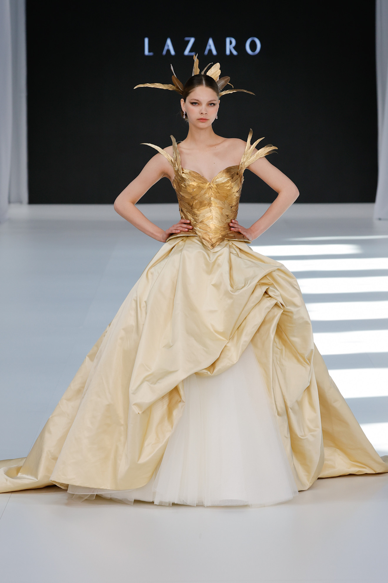 الذهبي في عروض Lazaro Maison