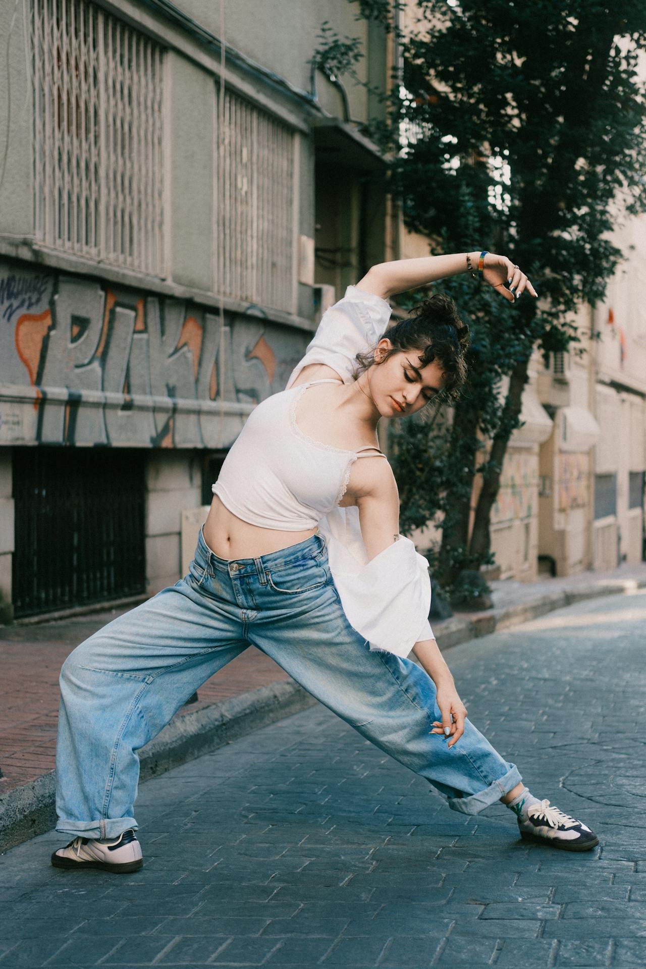 الرقصات الحركية فعالة لحرق السعرات الحرارية والحفاظ على رشاقة المرأة