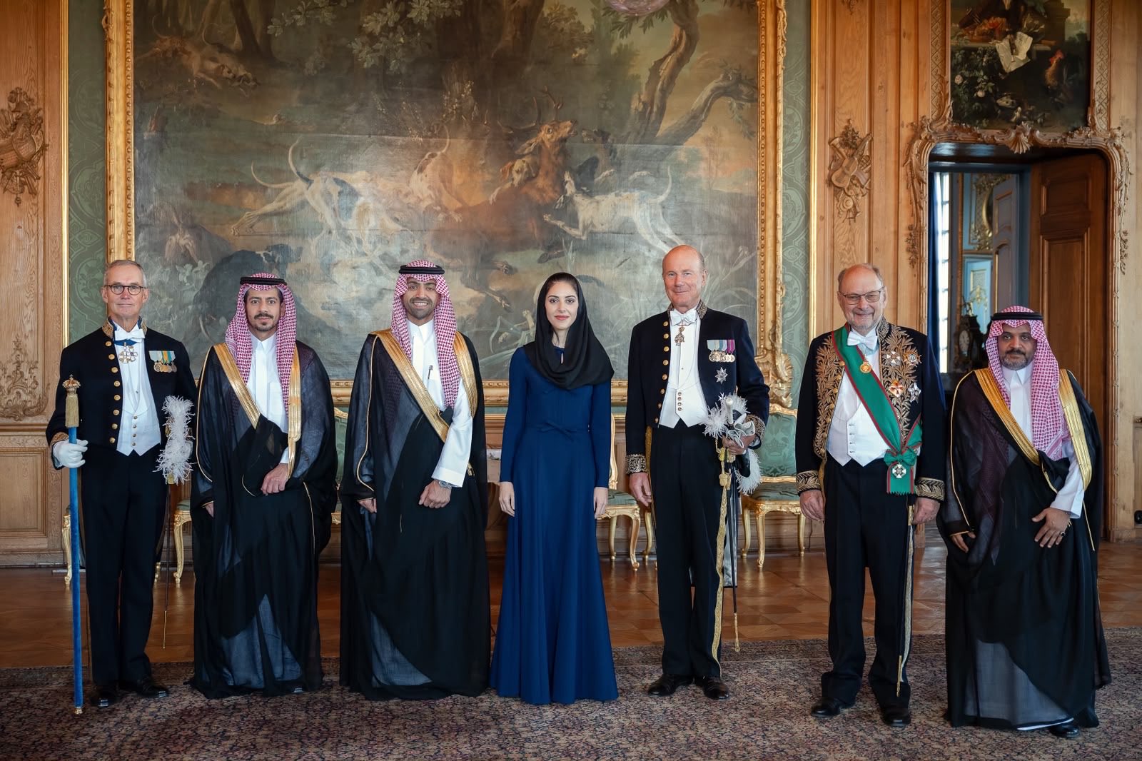 السفيرة أسيل الشهيل في القصر الملكي بالعاصمة ستوكهولم