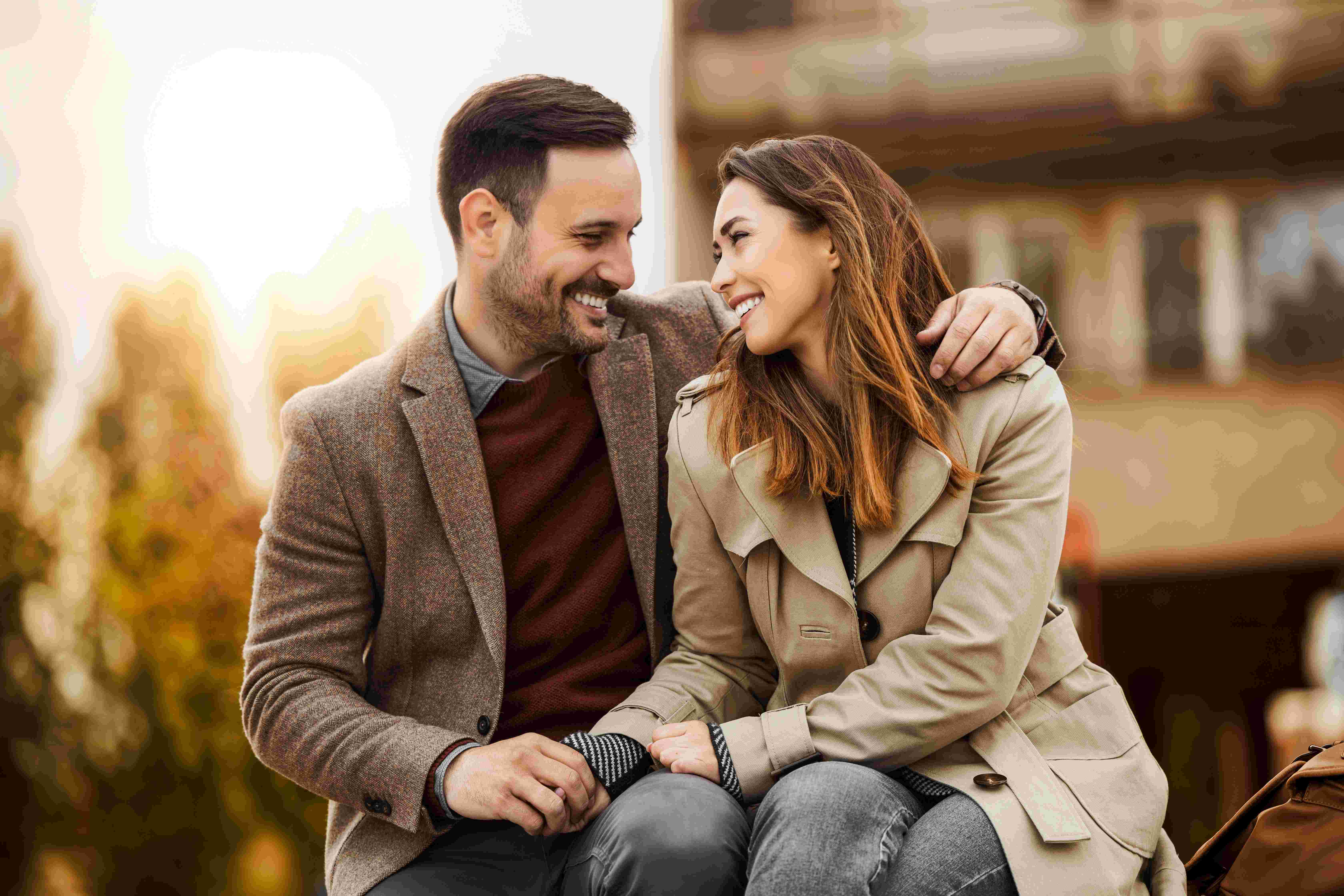 الصدق والثقة لهما أثر كبير على الحب فبهما يحيا للأبد