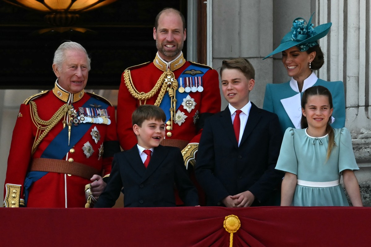 العالة المالكة البريطانية في احتفالية Trooping the Colour لعام 2025