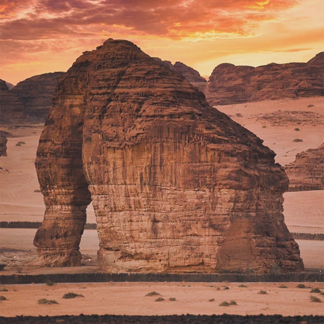 العلا من عجائب أرض السعودية من تصوير طلال ابودشيش
