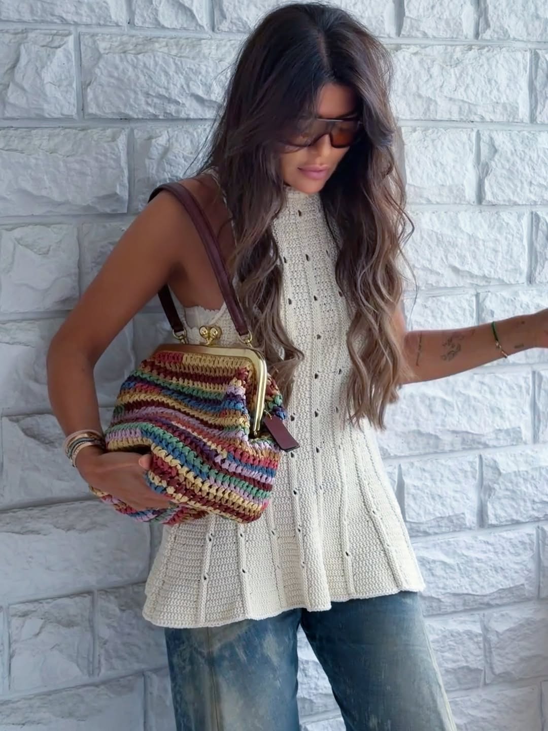 العنود بدر تستقبل الربيع بلمسة "كروشيه" مريحة وعفوية