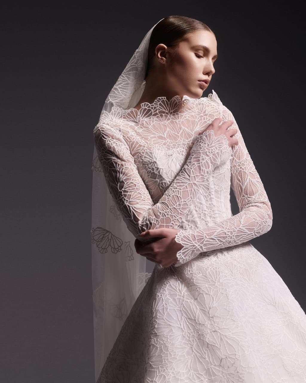 الغوبير في إطلالات زفاف نجا سعادة