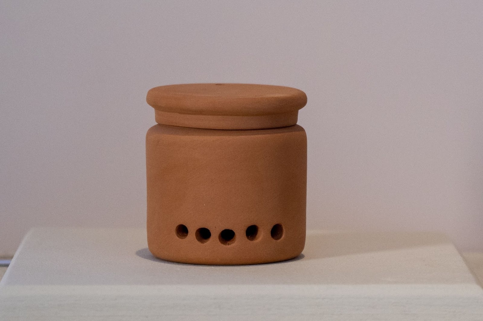 الفائز في فئة تصميم المنتجات عبدالرحمن المفتاح عن مشروعه صافرة الطيور