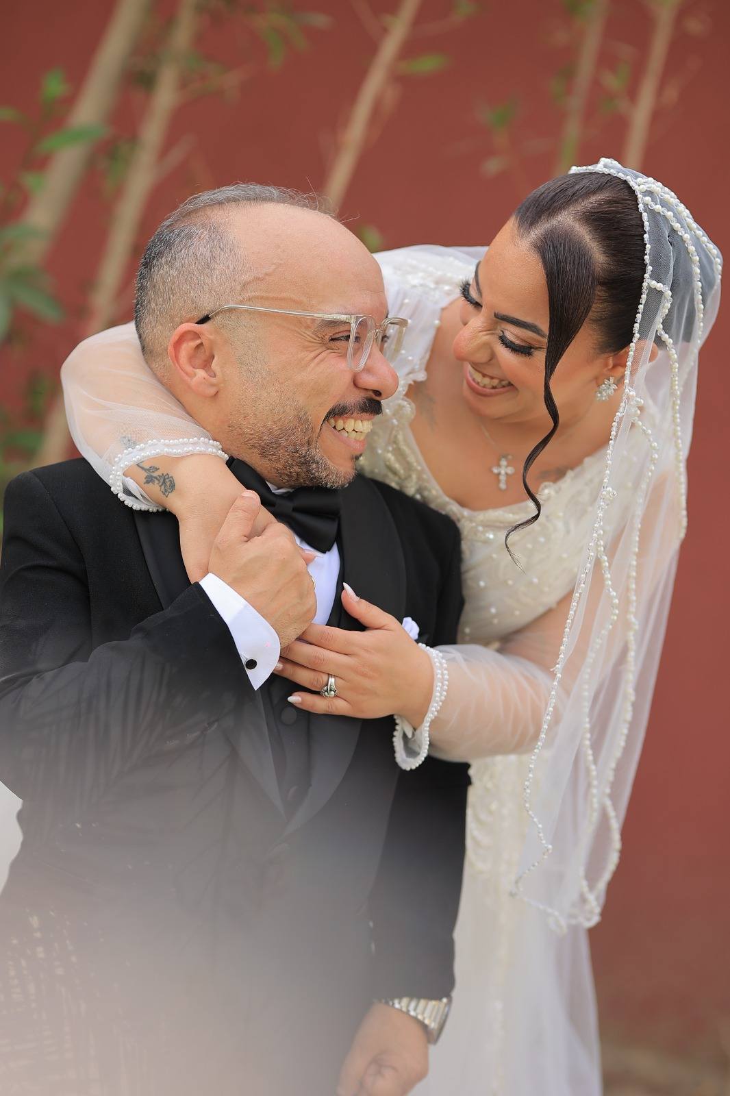 الفنان مينا ابو الذهب خلال حفل زفافه
