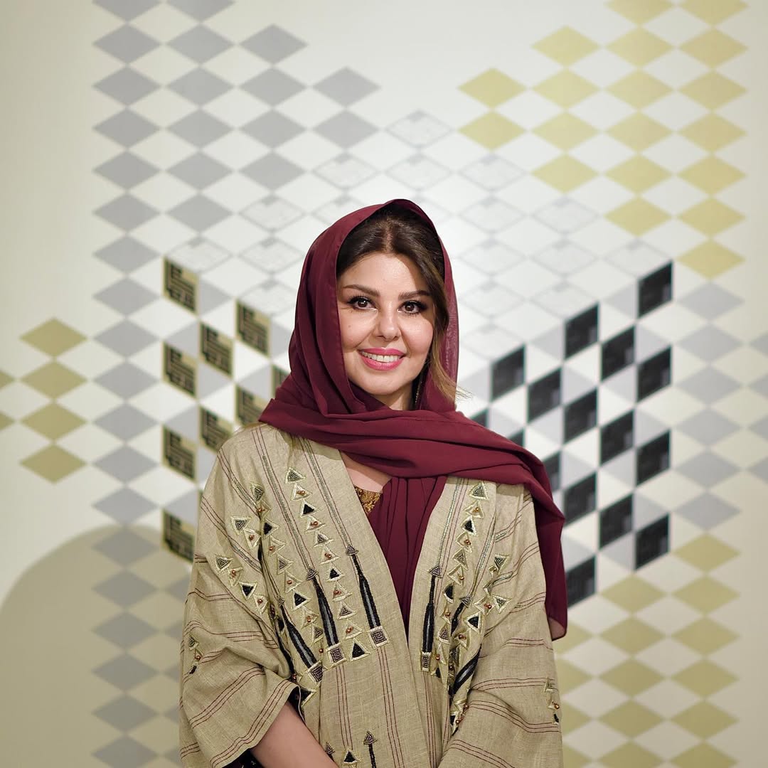الفنانة لولوة الحمود نائب رئيس اللجنة من تصوير akbar.677