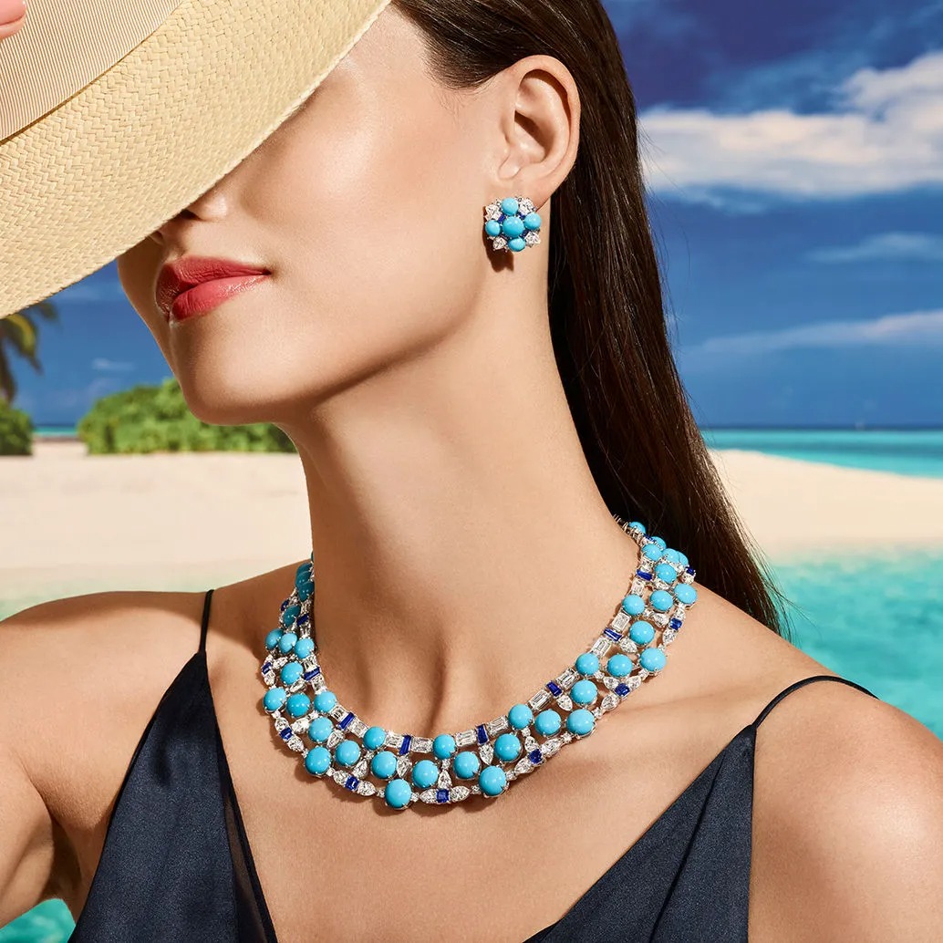 الفيروز في تصميم فاخر لقلادة من Harry Winston