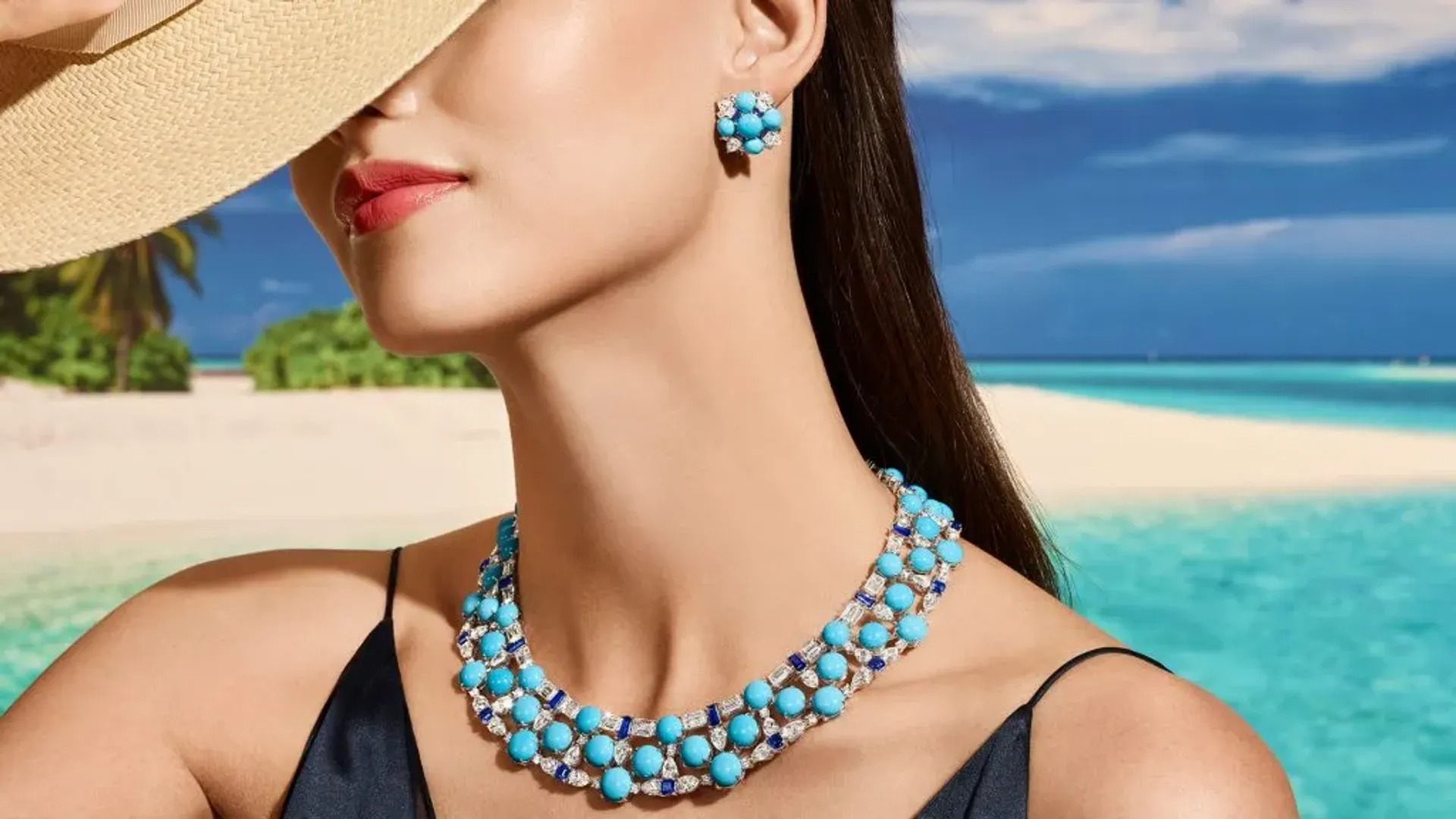 الفيروز يتألق بالفخامة في مجوهرات Harry Winston