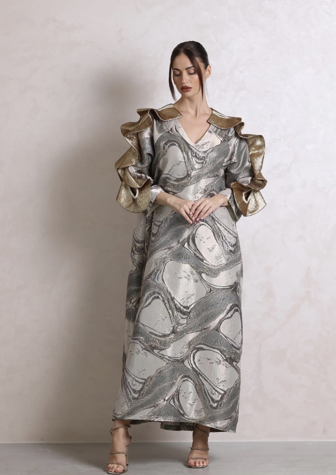 القفطان الجريء من تصميم العلامة البحرينية Zayloona