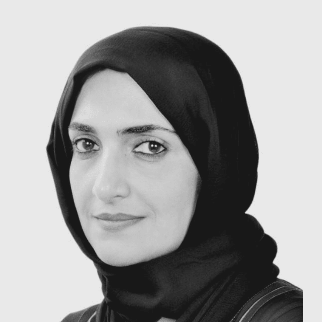 الكاتبة الإماراتية ريم الكمالي