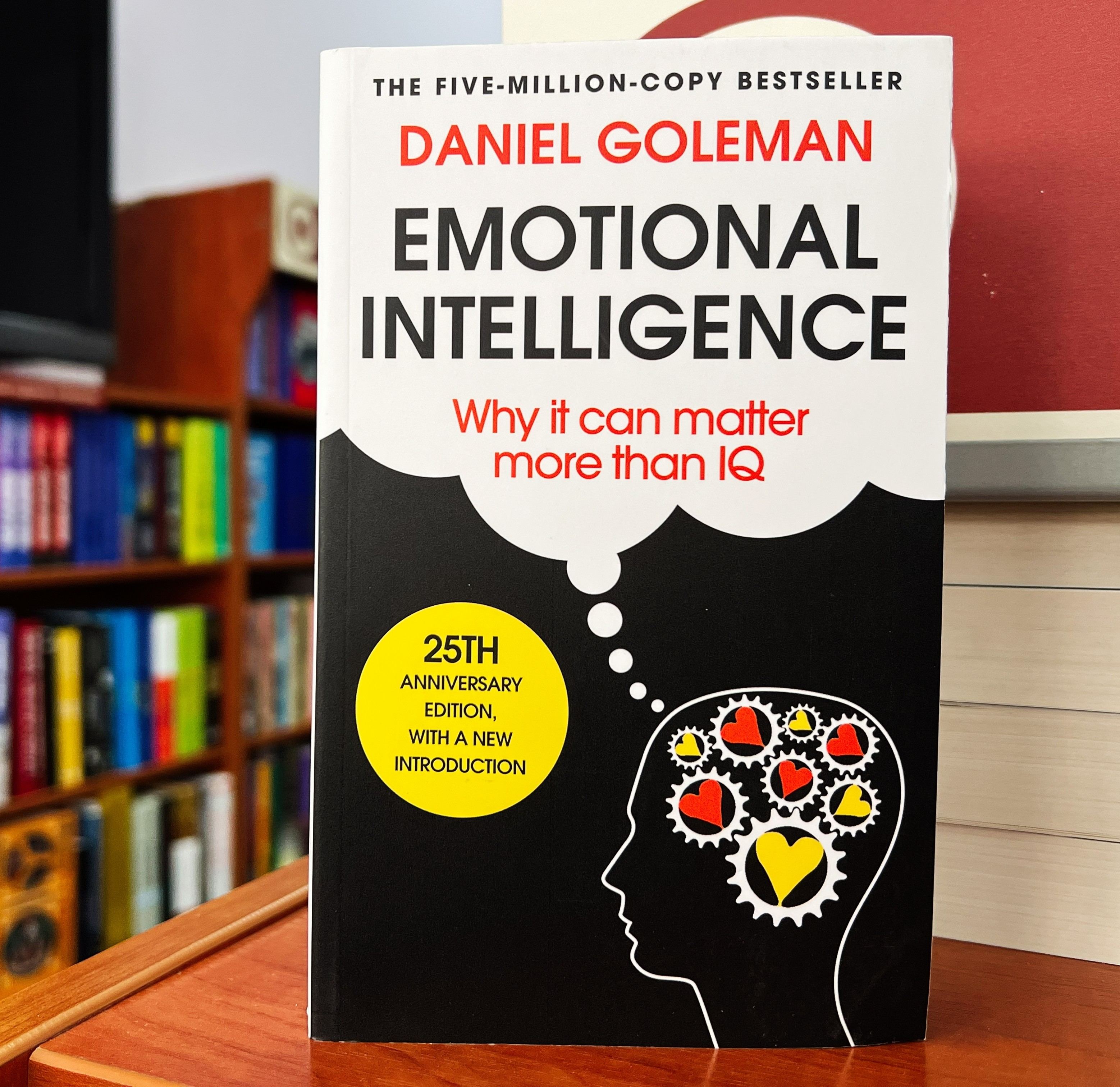 الكتاب الأكثر شهرة عن الذكاء العاطفي 