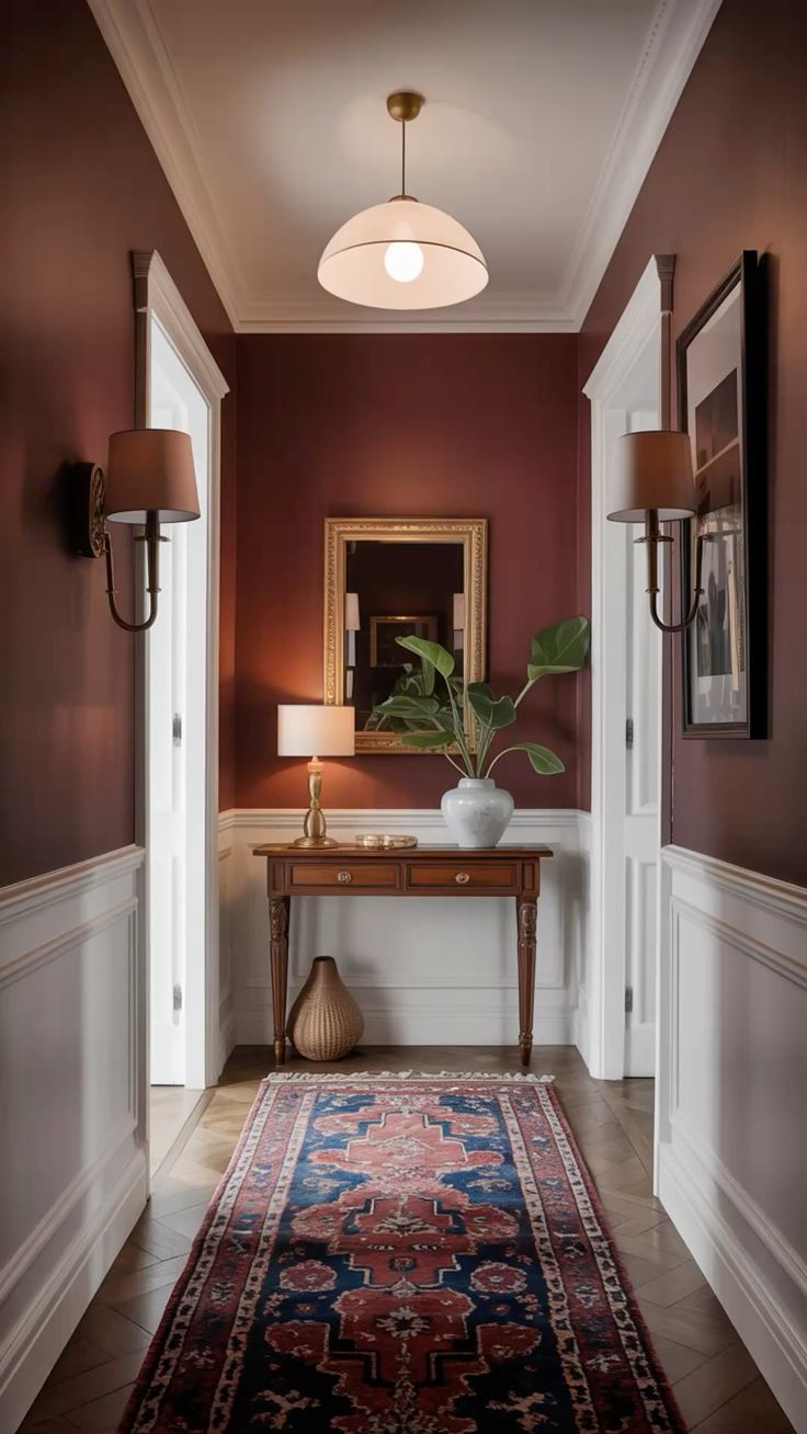 المدخل المنفصل يجعل باقي المنزل أكثر ترتيبًا وجاذبية من الناحية البصرية