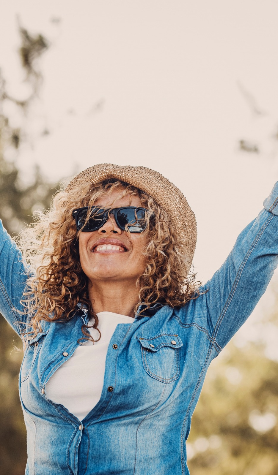 المشي الحسي في الطبيعة يعيد التوازن للإنسان رئيسية