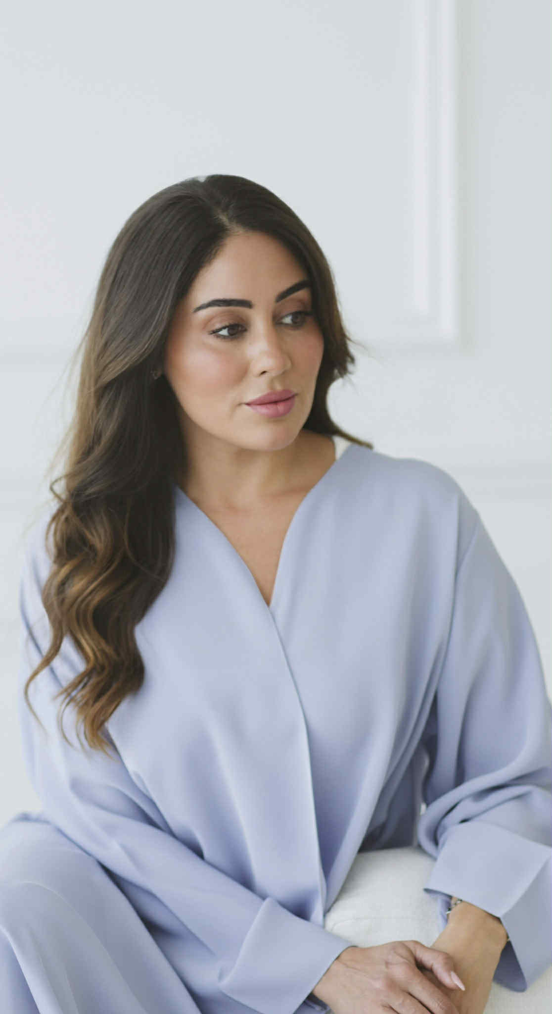 المصممة الإماراتية هدى النعيمي