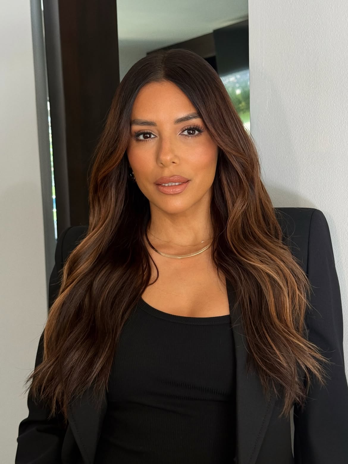 المكياج البيج بتدرجات فاتحة من Eva Longoria