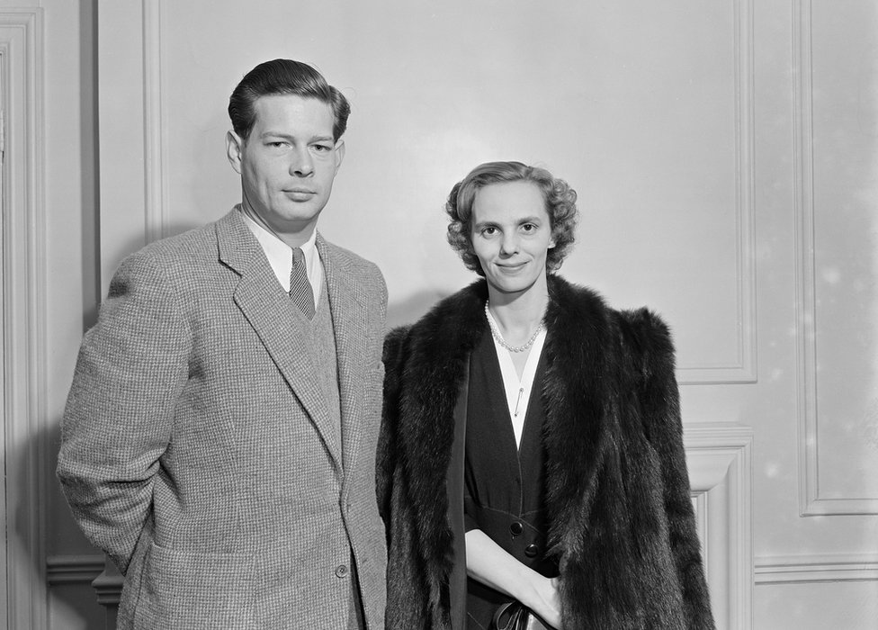 الملك مايكل الأول ملك رومانيا King Michael I of Romania والملكة آن Queen Anne of Romania-68 عام