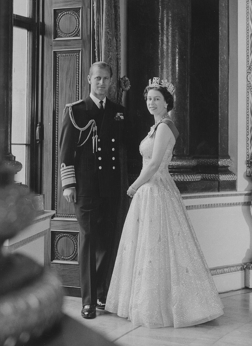 الملكة إليزابيث الثانية Queen Elizabeth II والأمير فيليب Prince Phillip -5 سنوات