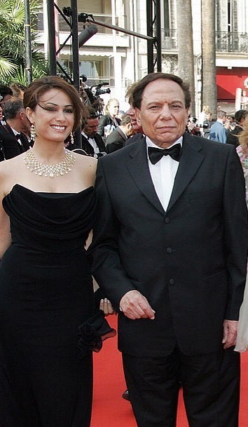 النجم عادل إمام وهند صبري