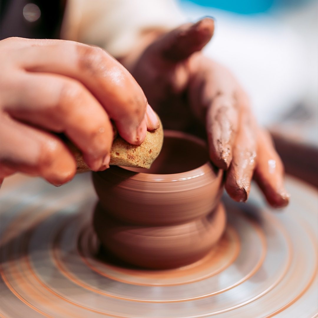 النسخ الرابعة من جائزة العلا للتصميم 2025 وديزايناثون العلا تحت شعار براعة يد الإنسان