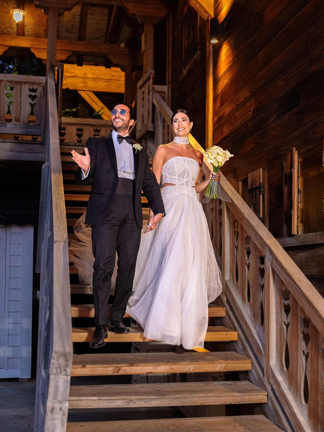 انتبهي لطول الفستان وطريقة حمله... الصورة لـ DAZL by Chady Khalaf