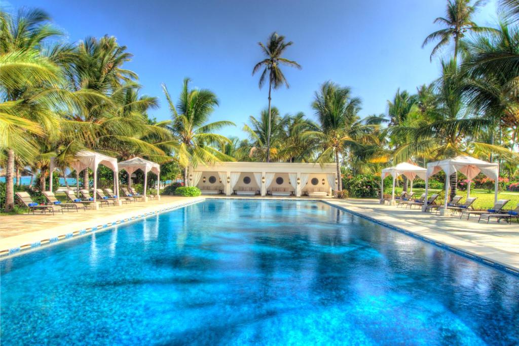 بارازا ريزورت آند سبا Baraza Resort & Spa