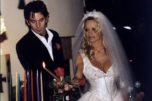 باميلا أندرسون Pamela Anderson وتومي لي Tommy Lee