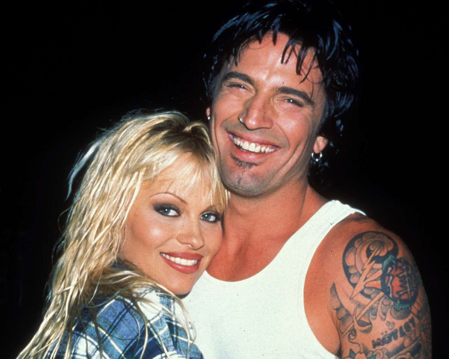 باميلا أندرسون Pamela Anderson وتومي لي Tommy Lee
