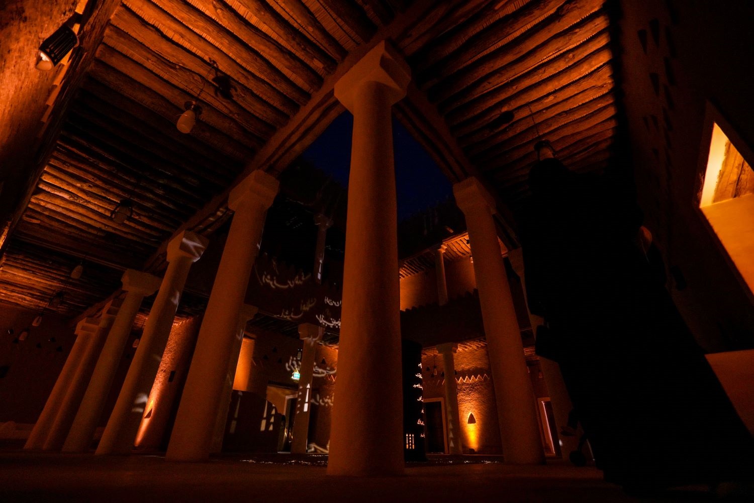 برنامج هل القصور وزيارة قصر الأمير سعد بن سعود