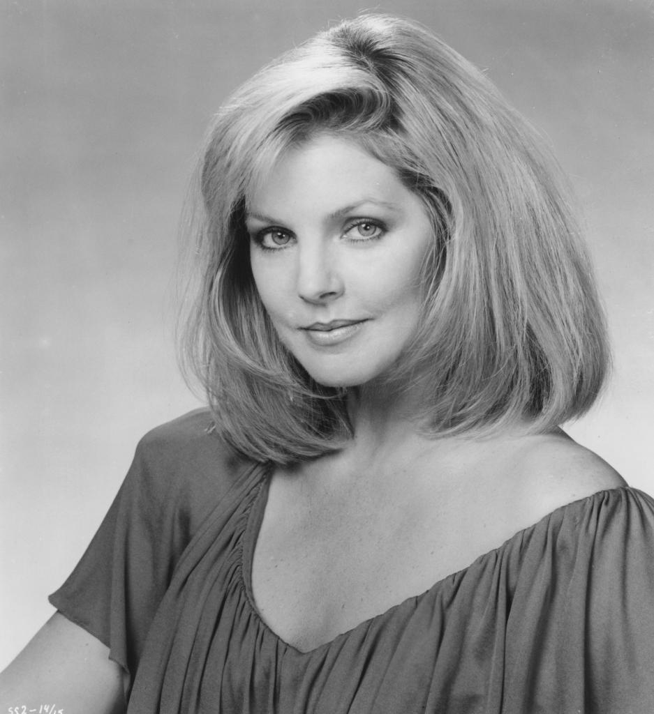 بريسيلا بريسلي Priscilla Presley