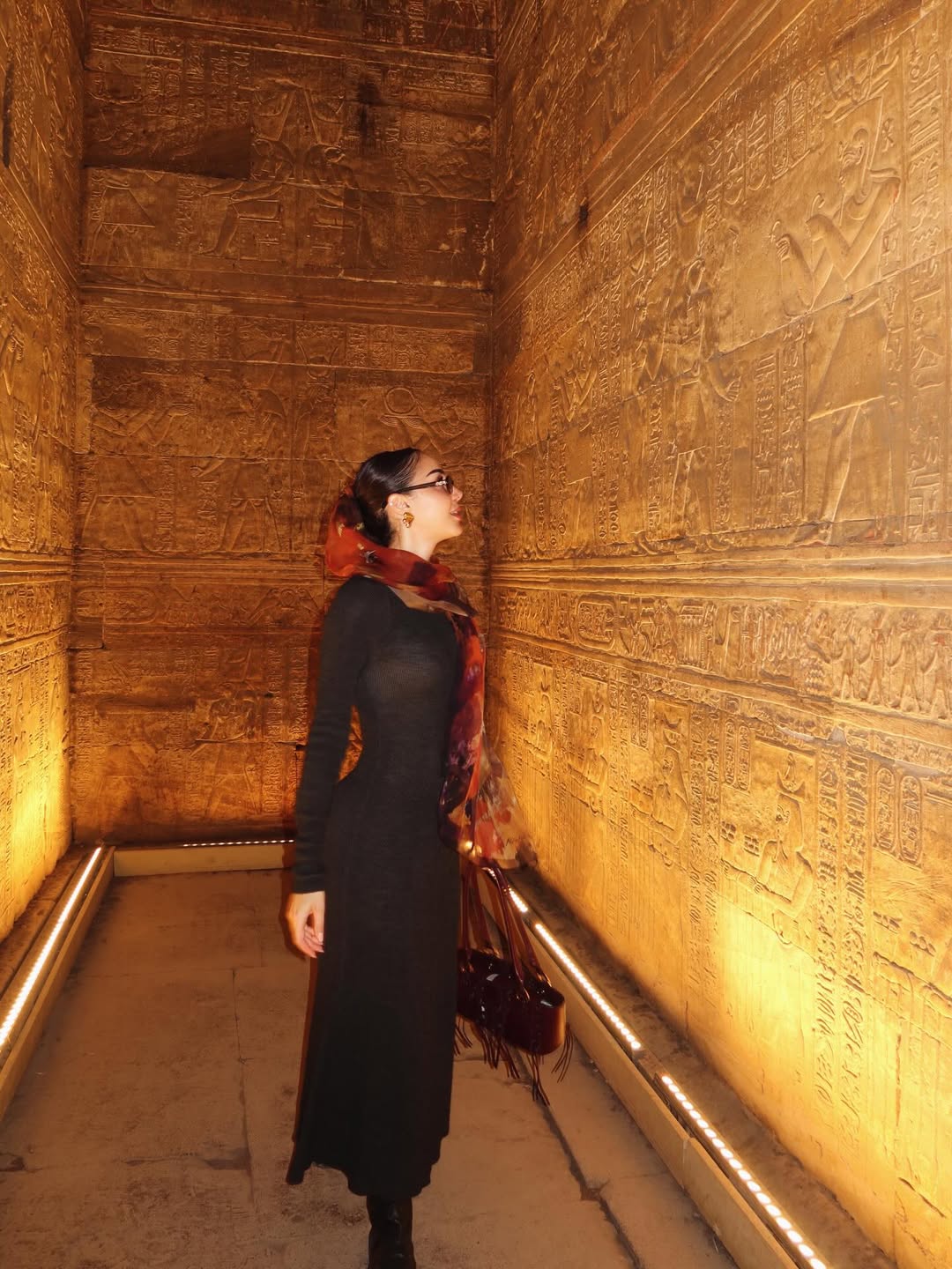  بسمة بوسيل في معظم أركان المعب