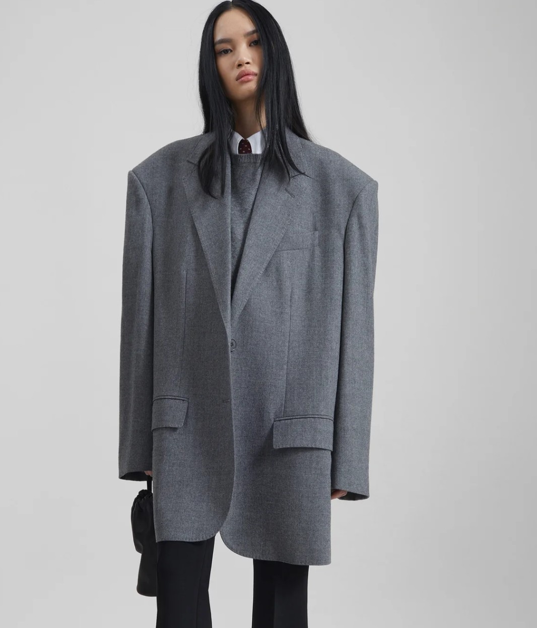 بليزر بقصة واسعة من ‏The Frankie Shop