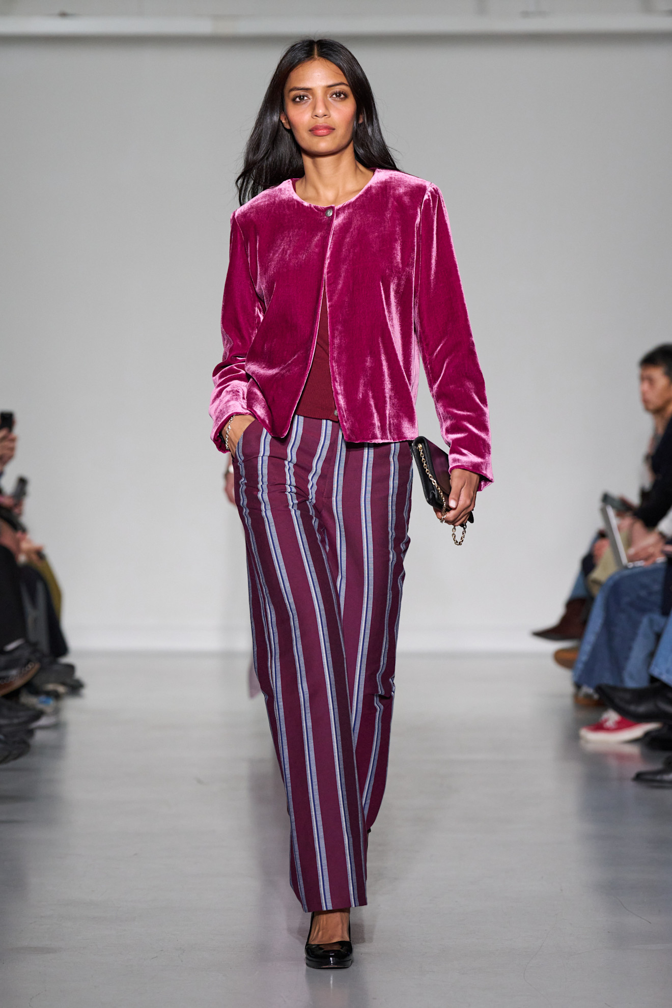بنطال مخطط بالطول من Agnes B