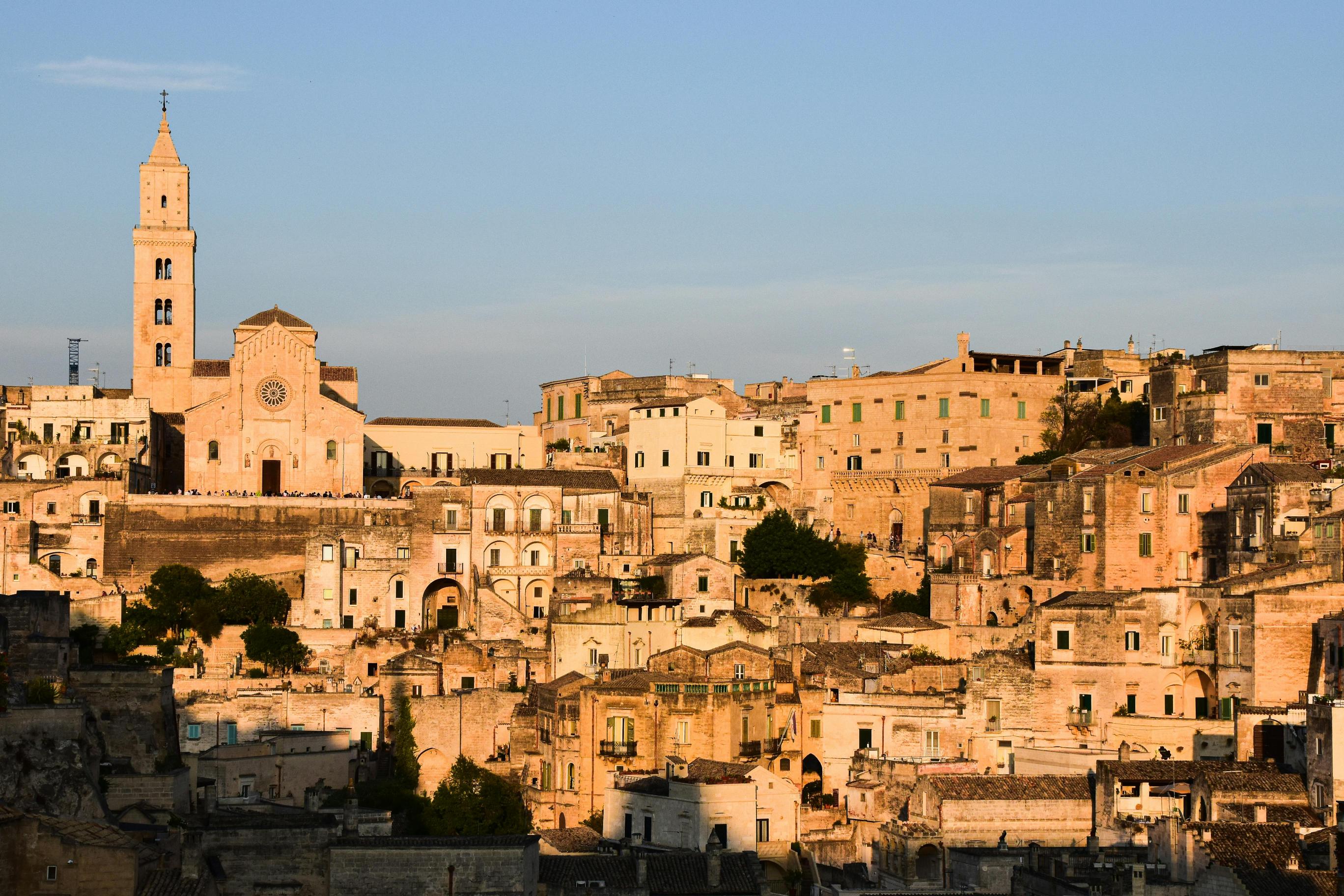 بوليا في ايطاليا من الوجهات الساحرة لشهر يونيو بواسطة AXP Photography