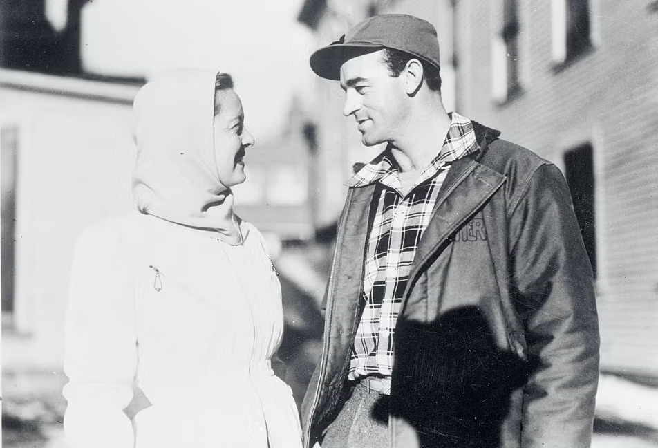 بيت ديفيس Bette Davis وويليام شيري William Sherry، نيو هامبشاير