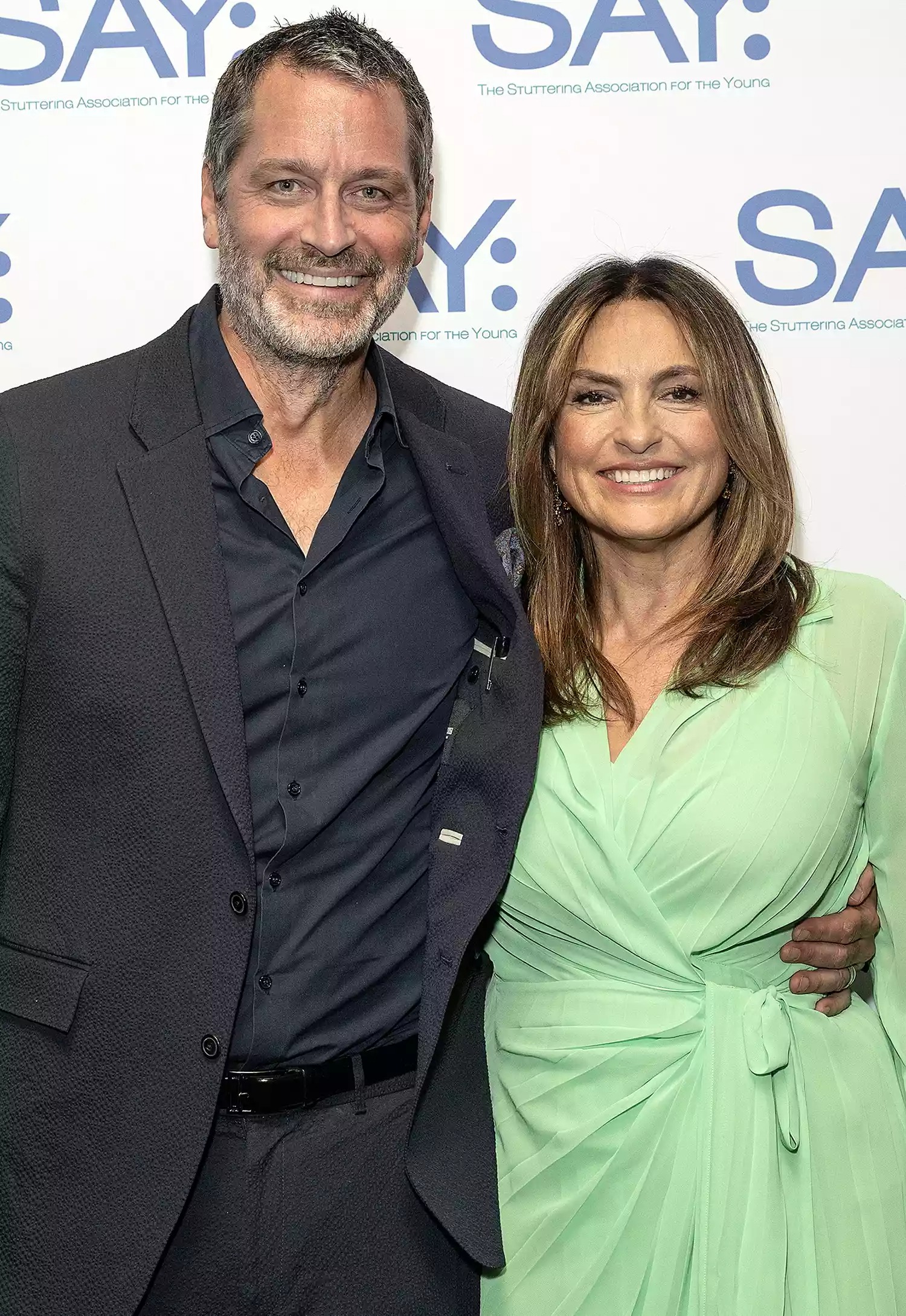 بيتر هيرمان Peter Hermann وماريسكا هارجيتاي Mariska Hargitay