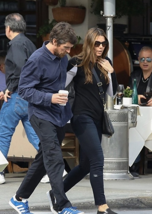 كريستيان بيل وزوجته