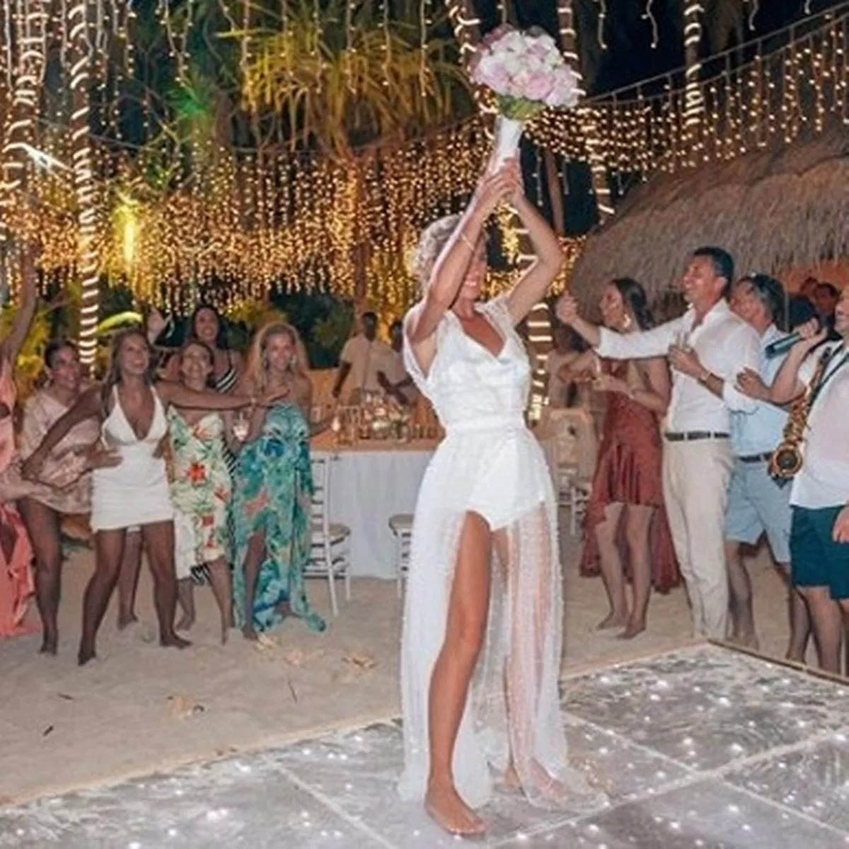 بيلي فايرز Billie Faiers