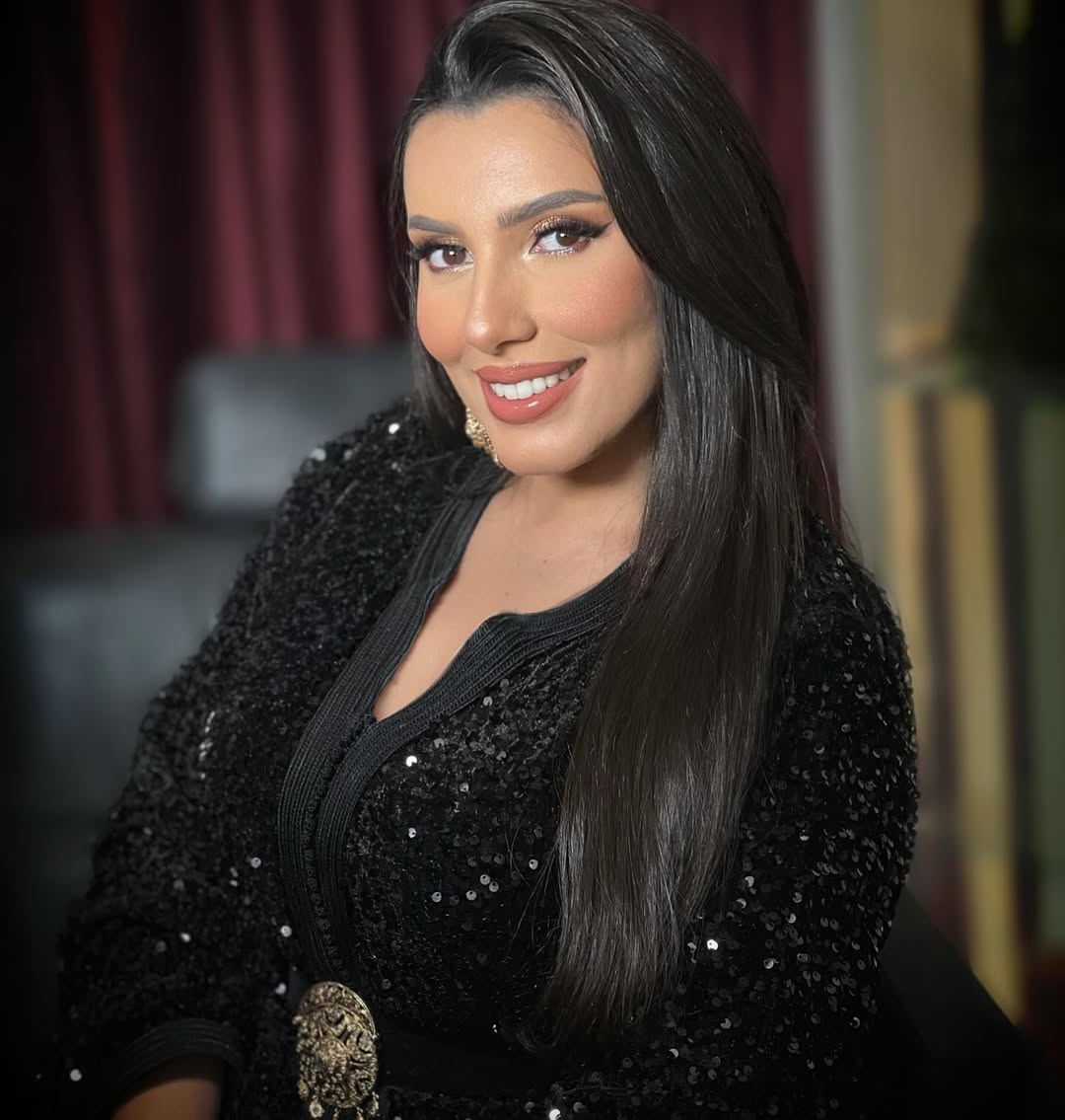 تأثير شد الوجه بالخيوط على بشرة سحر الصديقي (2)