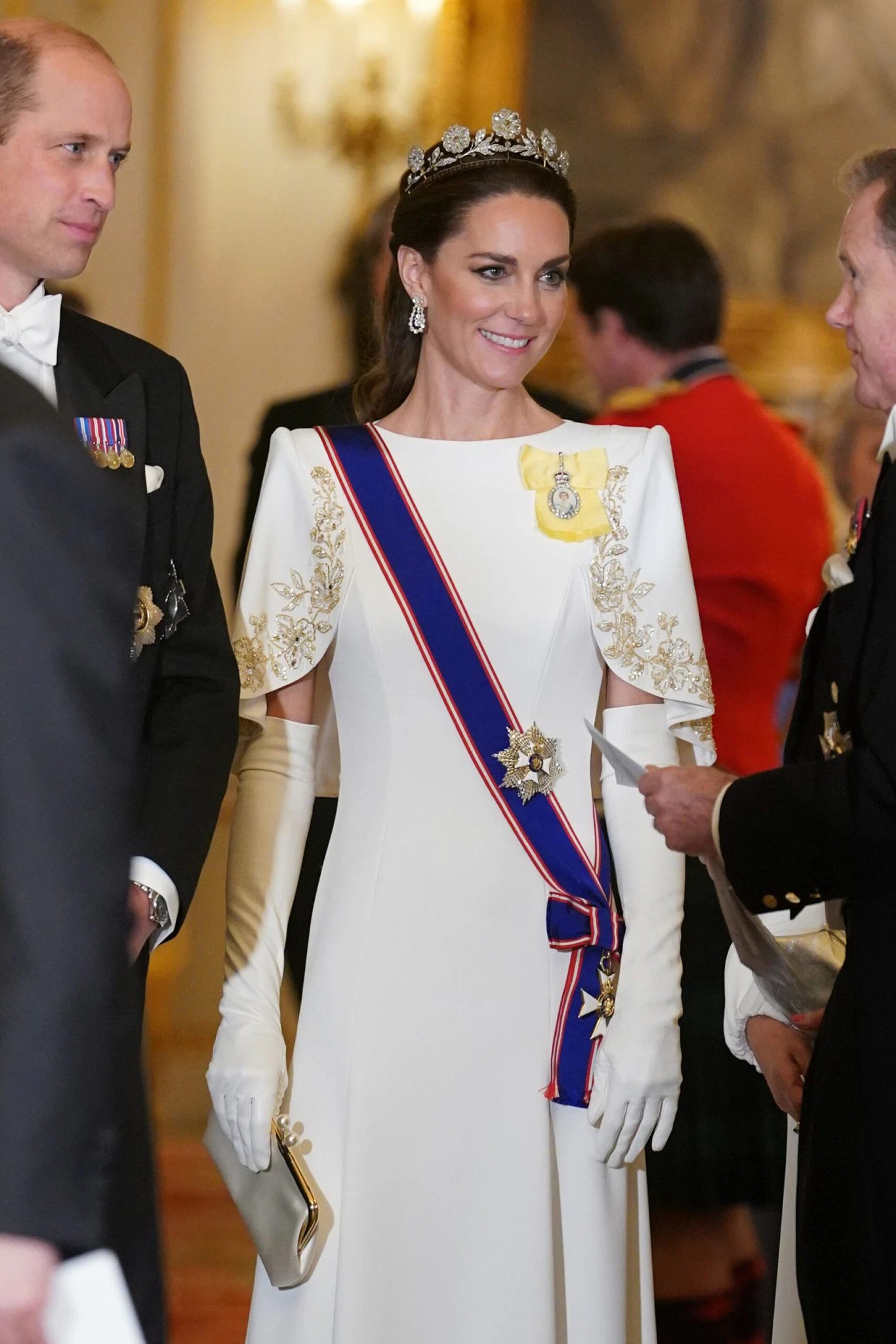 تاج ورد ستراثمور Strathmore Rose Tiara