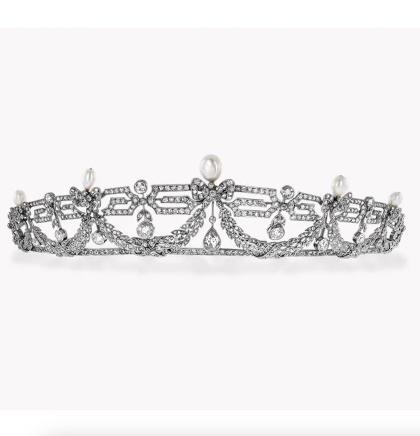 تاج Pragnell family tiara
