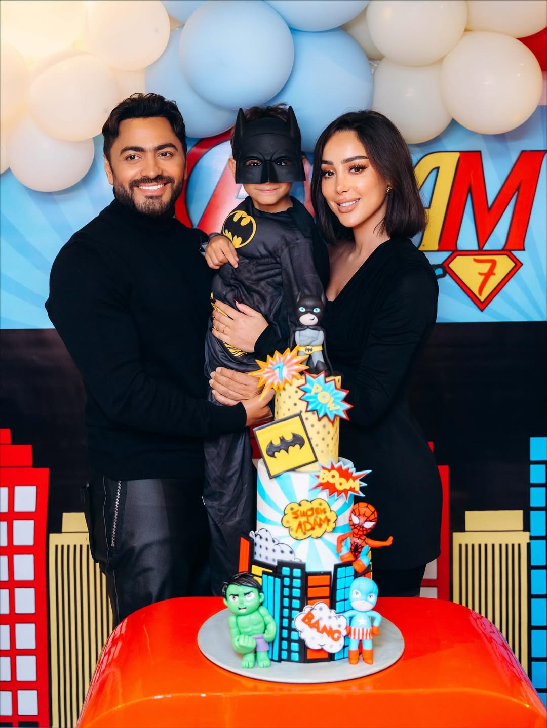 تامر حسني يحتفل بعيد ميلاد ابنه آدم