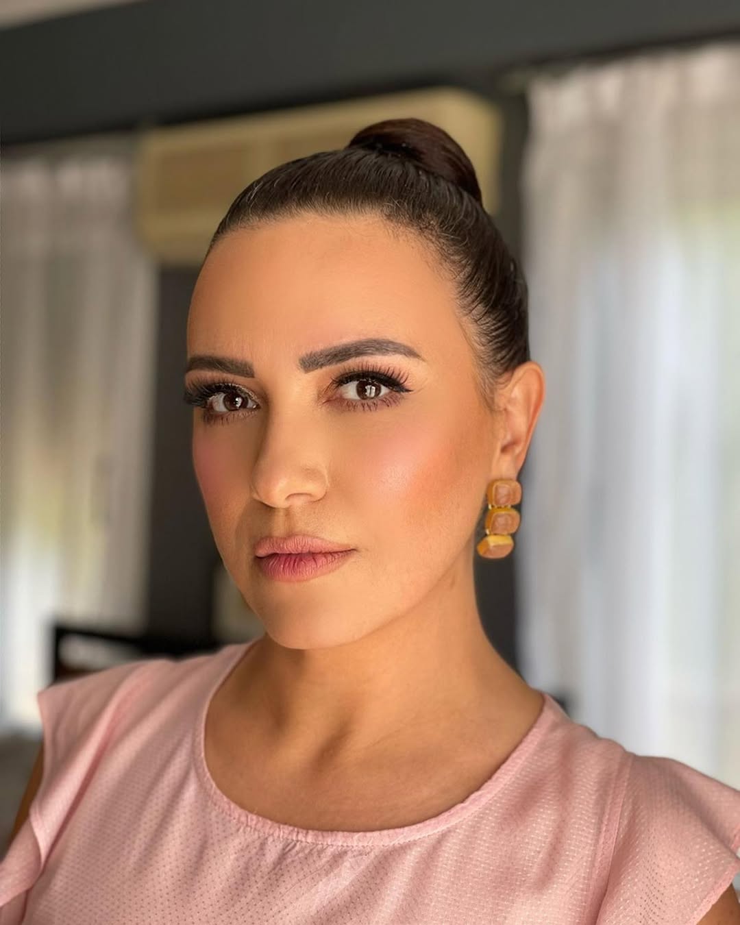 تتجاهل ريهام عبد الغفور التنمر وتثق في ملامحها الطبيعية