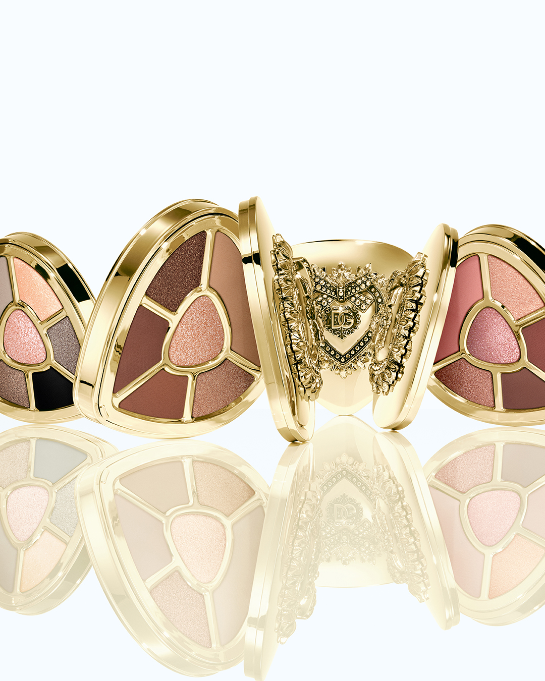 تتوافر لوحة Ever Icon بثلاث تناغمات لونية مميزة